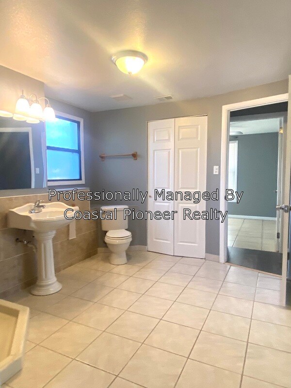 Foto del edificio - 3016 N 44th St