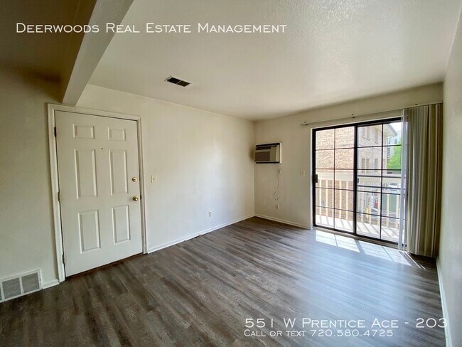 Foto del edificio - 551 W Prentice Ave