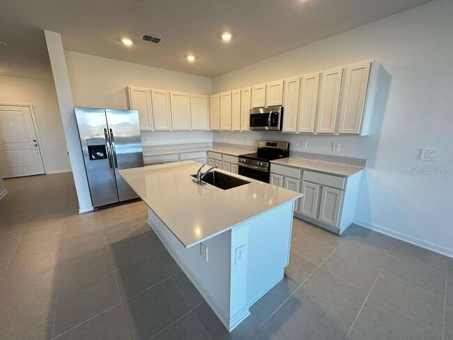 Foto del edificio - 2427 Bevel Ln