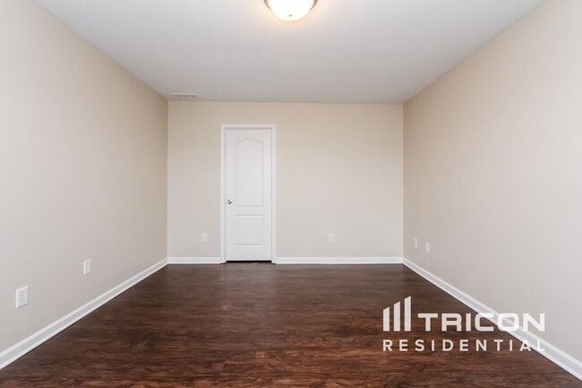 Building Photo - 6536 Emerald Ridge Ct
