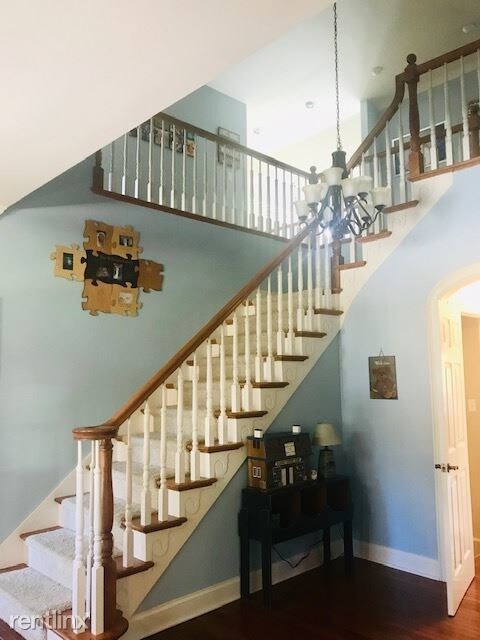 Foto del edificio - 4 br, 4 bath House - 100 Country Cir