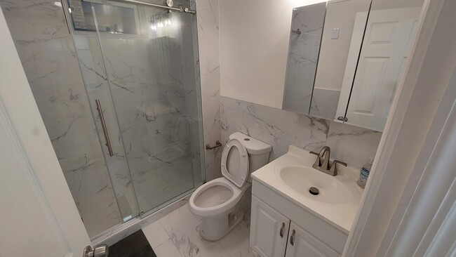 Foto del edificio - 6202 Meadowview Ave