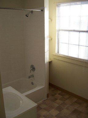 Building Photo - 311 Kensington Ave