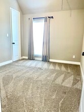 Building Photo - 10902 Kennowy Ct