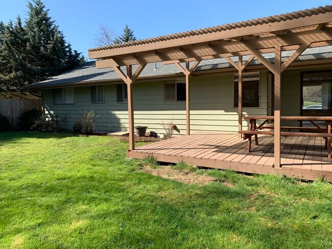 Foto del edificio - 3524 McCormick St SE