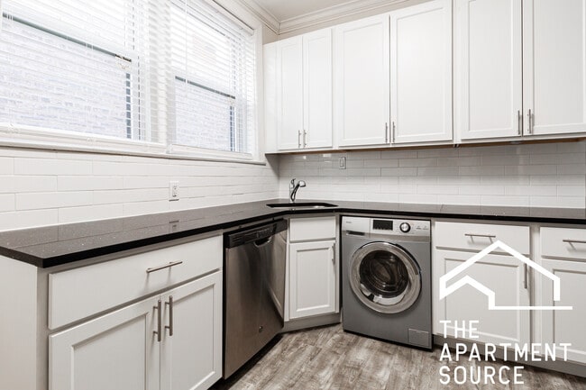 Photo - 1132 Maple Ave Apartment