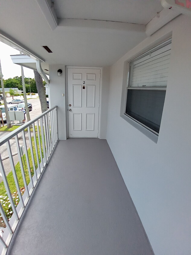Primary Photo - 1166 6th Ave