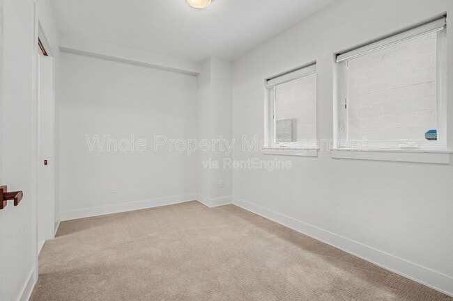 Foto del edificio - 4525 Tennyson St