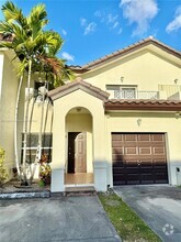 Building Photo - 8803 NW 109th Pl