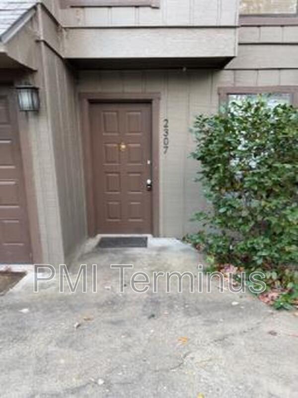 Foto del edificio - 2307 Cumberland Ct SE