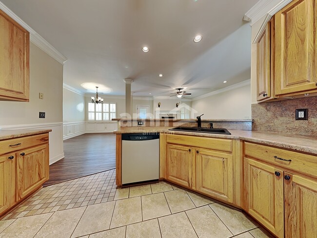 Building Photo - 1414 Caleb Trl
