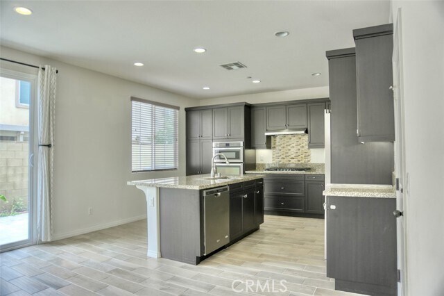 Foto del edificio - 1121 N Ventana Ln