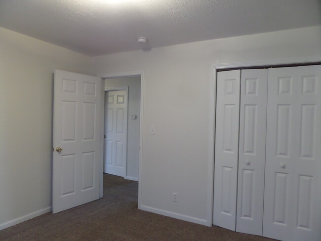 Building Photo - 22684 MO-133