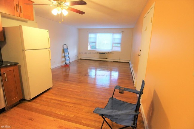 Foto del edificio - 2 br, 1 bath  - 40 Whitman Rd