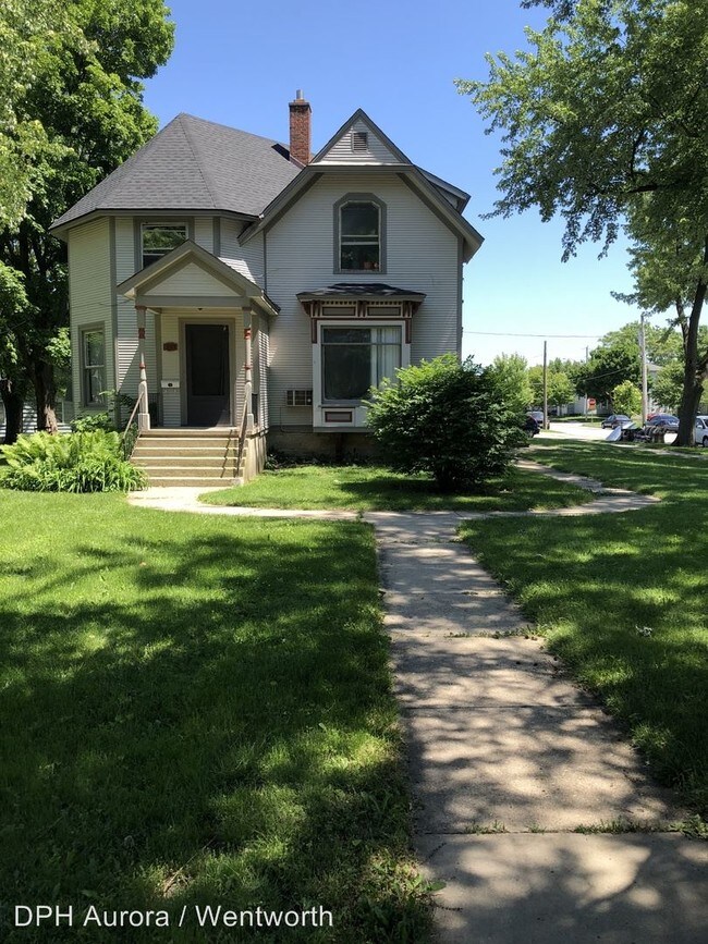 Building Photo - 333 Oak Ave