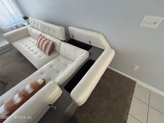 Foto del edificio - 12323 Silent Brook Trail N