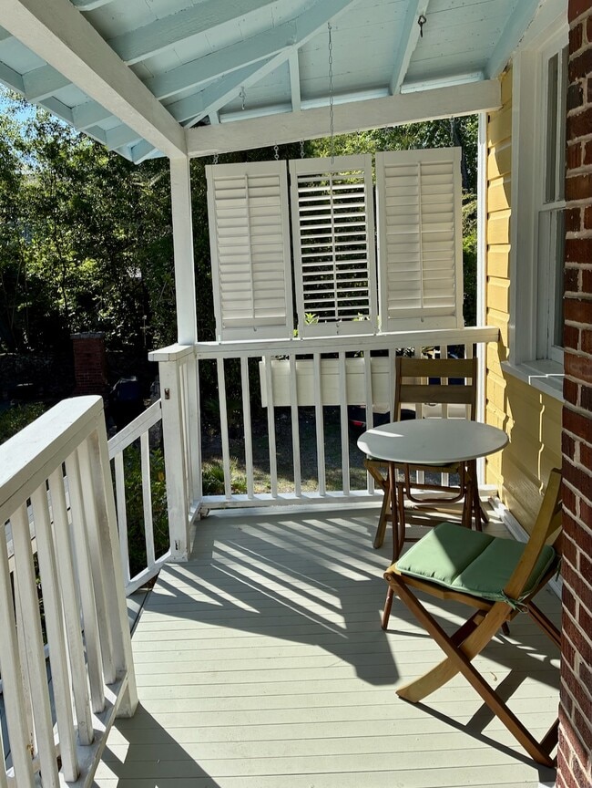 Porch - 3920 Wrightsville Ave