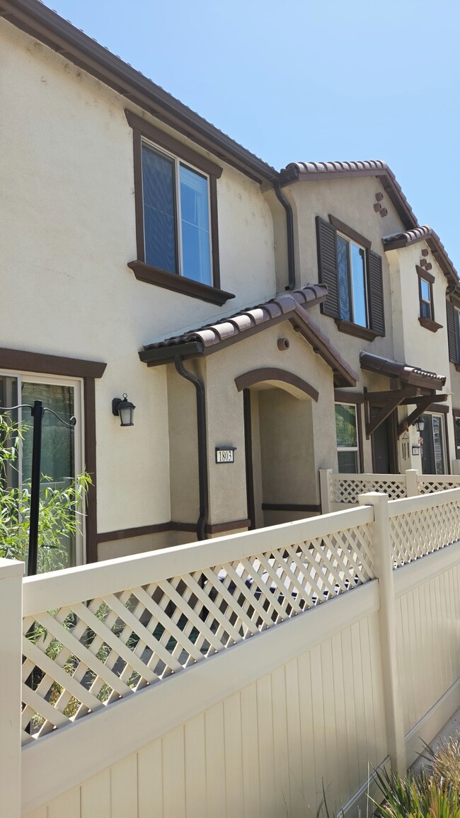 Building Photo - 24110 Tuscany Ave