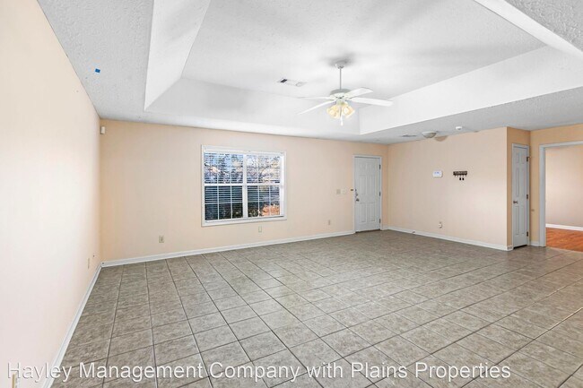 Foto del edificio - 3 br, 3 bath House - 690 Yeager Ln