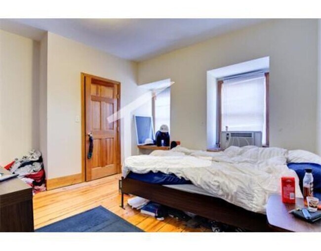 Foto del edificio - 9/1 Unique 6BR/4BA townhouse w/tons of space!