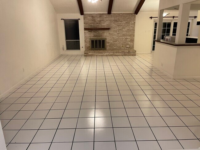 Foto del edificio - 16402 Mill Point Dr