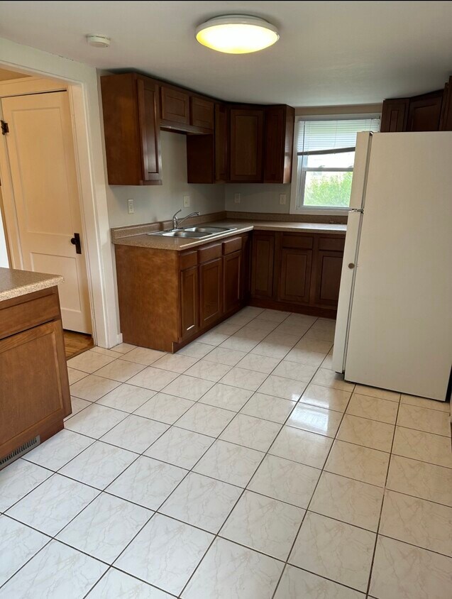 Foto principal - 329 9th Ave S
