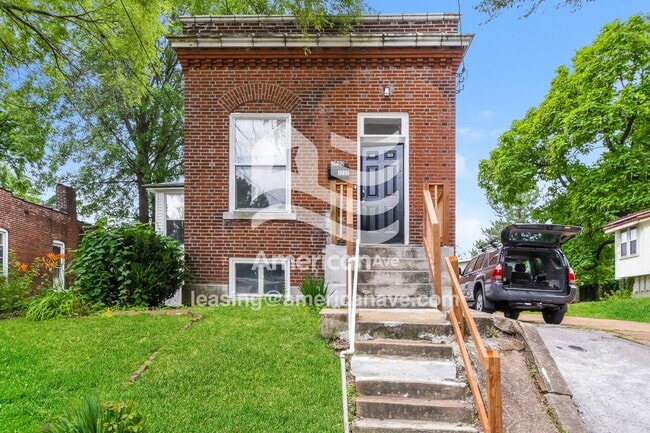 Building Photo - 7232 Stanley Ave