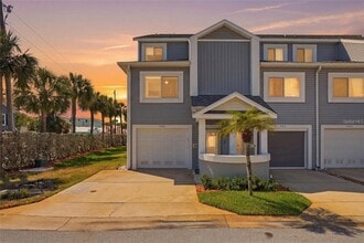 Building Photo - 900 Harbour House Dr