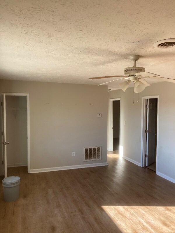 Building Photo - 1370 Aiken Rd