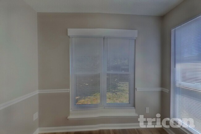 Foto del edificio - 5804 Brick Landing Dr