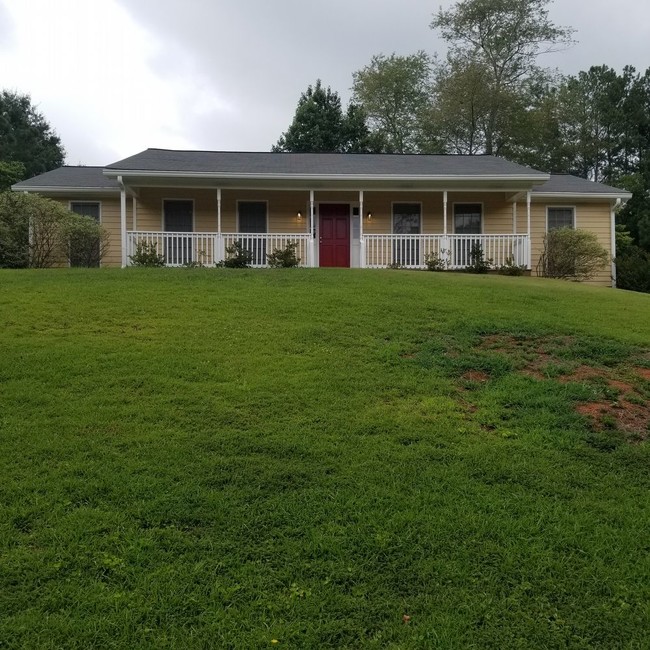 Building Photo - BEAUTIFUL RANCH HOME IN ROSWELL