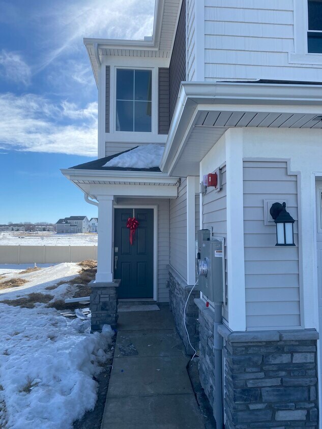 1771 Tyrone Dr S, Shakopee, MN 55379 House Rental in Shakopee, MN