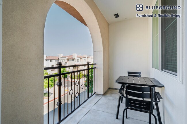 Foto del edificio - 13350 Pacific Pl