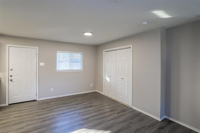Building Photo - 1026 Springwood Dr