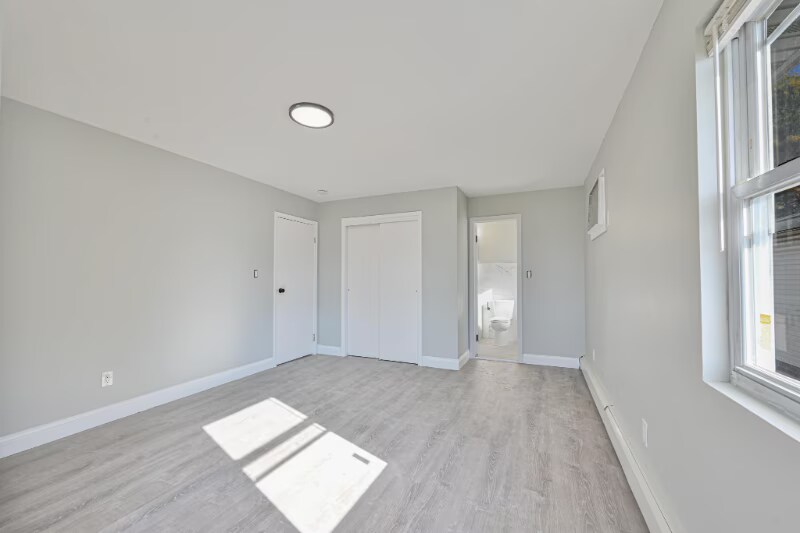 Foto del edificio - 13722 Bedell St