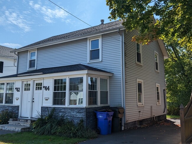 Building Photo - 44 Whiton St