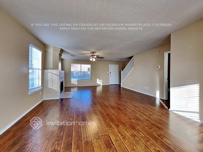 Building Photo - 2100 Collington Dr