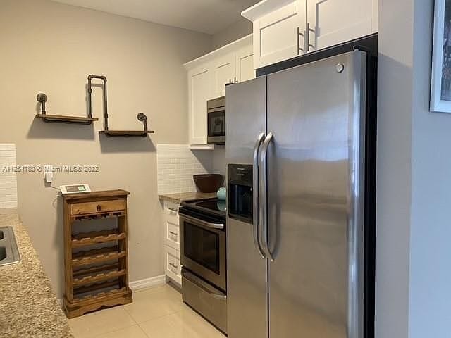 Building Photo - 6345 SW 35th St