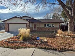 Building Photo - 1004 Wynkoop Dr