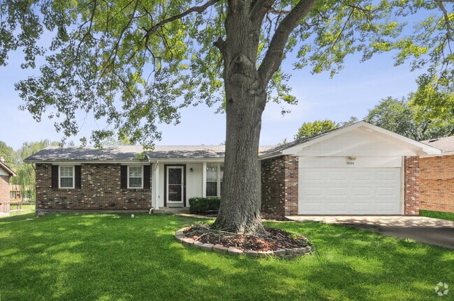 Building Photo - 5834 Mayberry Dr