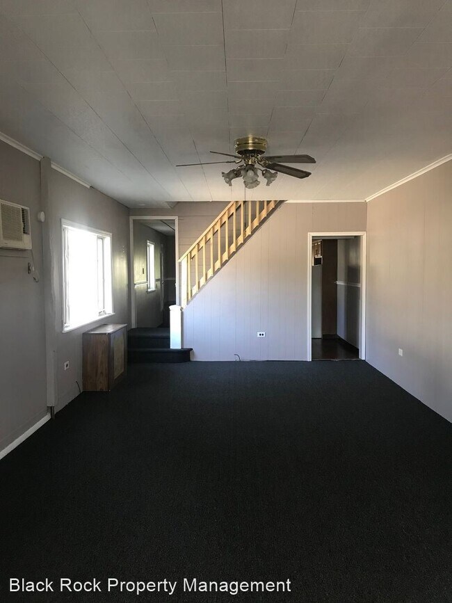 Building Photo - 3 br, 1 bath House - 200 E Holland St