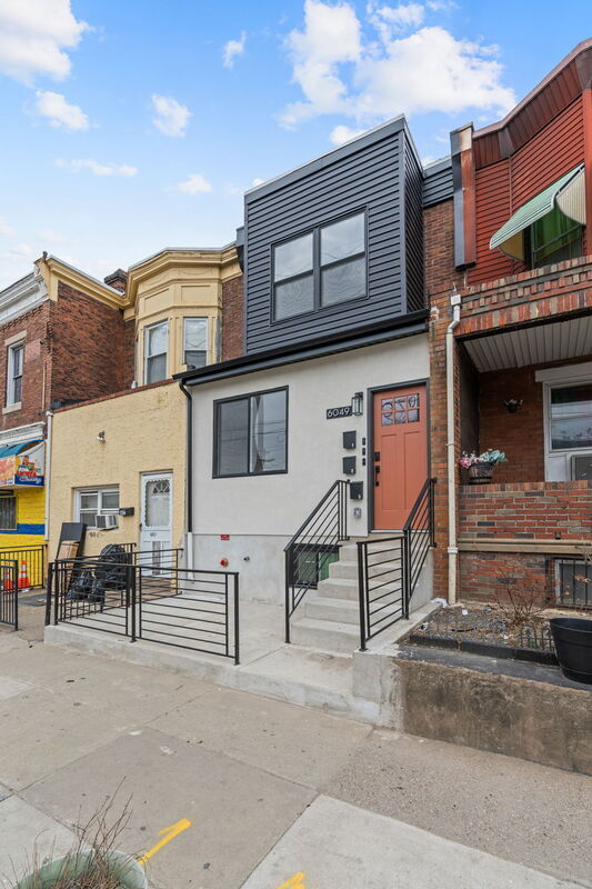 Foto del edificio - 6049 Elmwood Ave