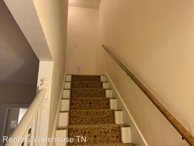 Building Photo - 2 br, 2 bath House - 3354 Oak Tree Court