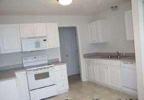 Building Photo - 3 br, 2.5 bath House - 319 Laketree Blvd.