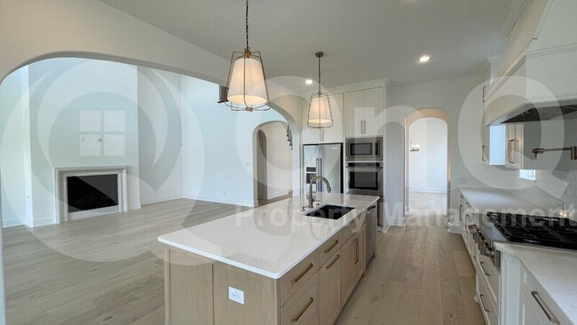 Building Photo - 3760 Blue Sage Dr
