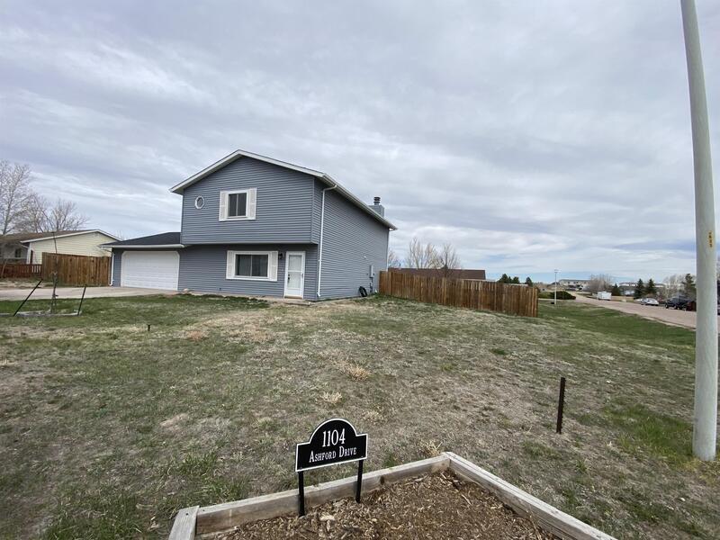1104 Ashford Dr, Cheyenne, WY 82007 House Rental in Cheyenne, WY