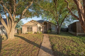 Building Photo - 402 Sims Dr