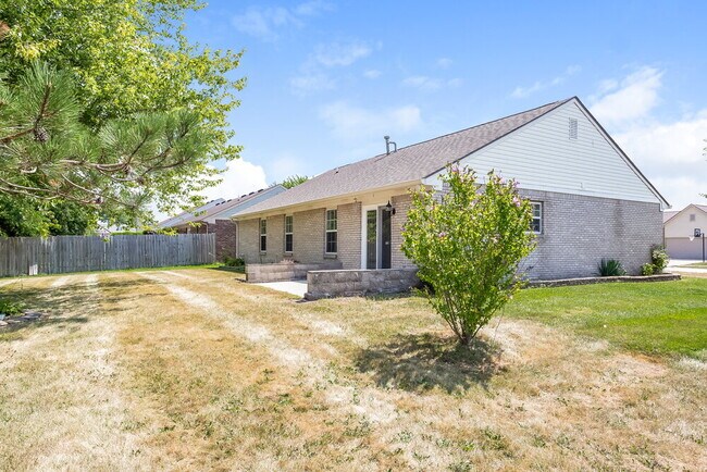 Building Photo - 6404 Amarillo Way