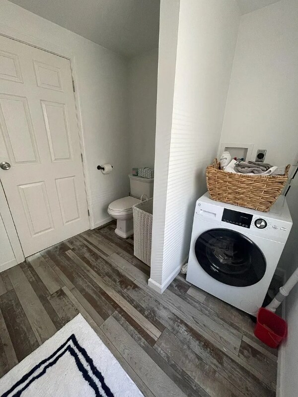 Building Photo - 240 Springfield St