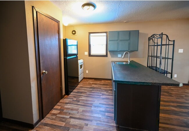 Foto del edificio - Lakeview Homes